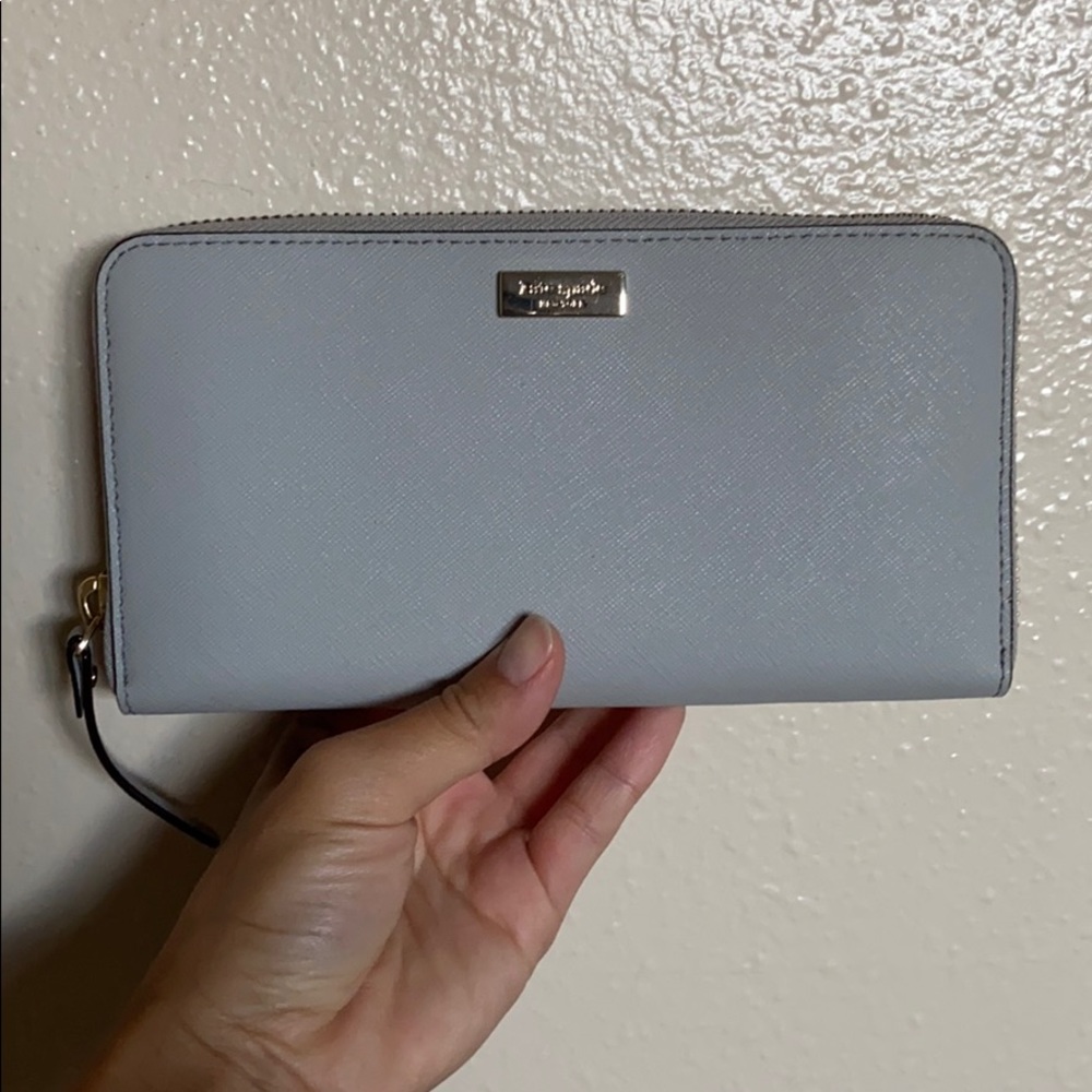 Kate Spade Zippered Wallet